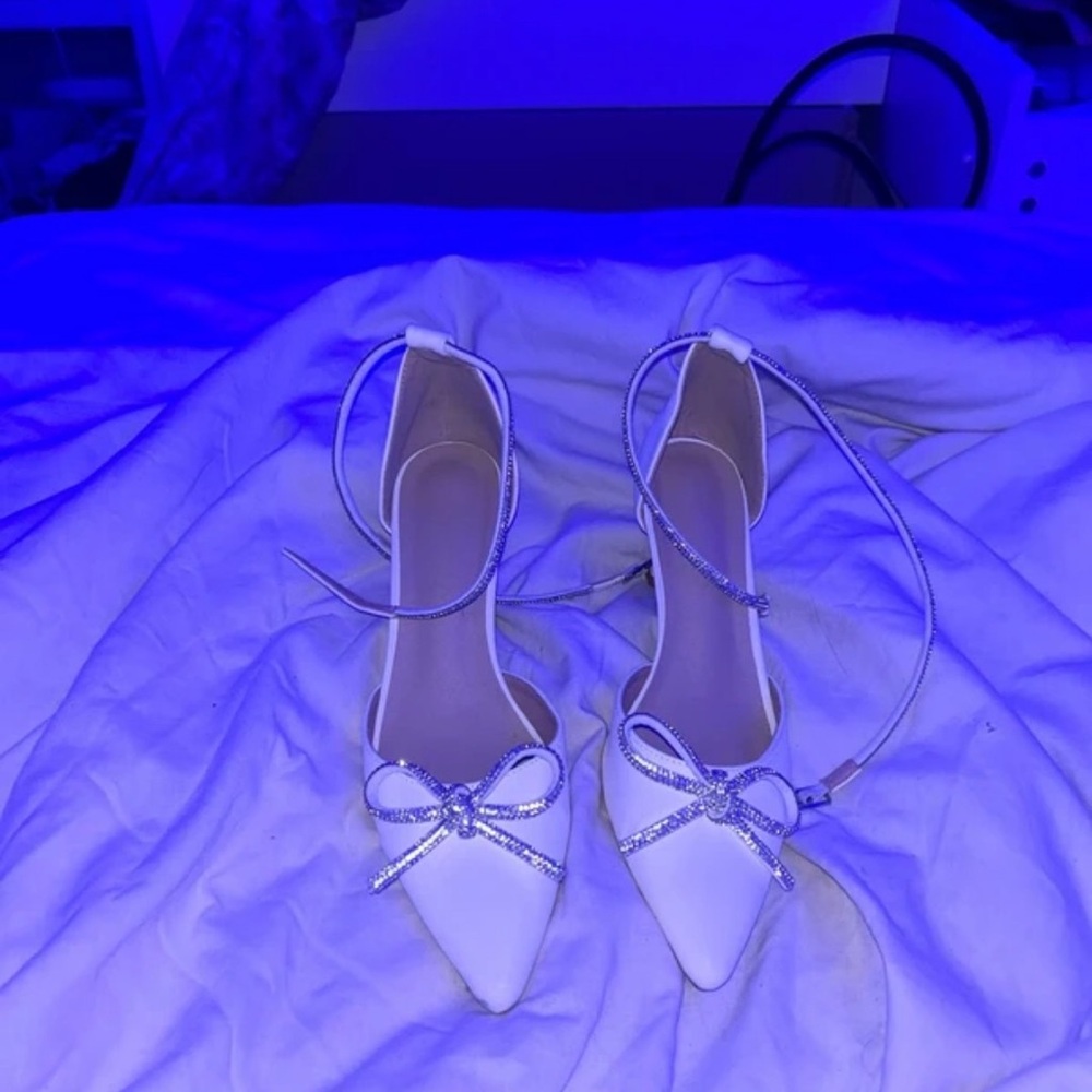 Boohoo Plus White Heels with Silver Bow